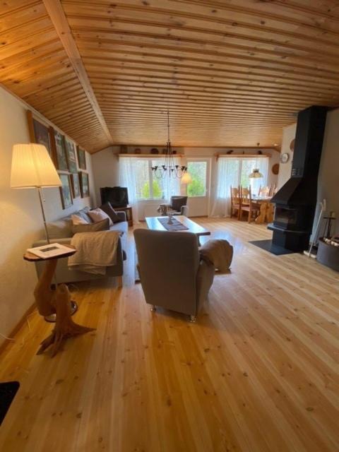 Semesterbostad Björsjödal House's